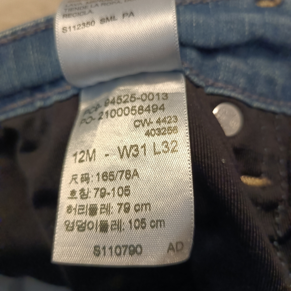 Levi's Women's Denim Jeans Size 12 - Picture 5 of 7